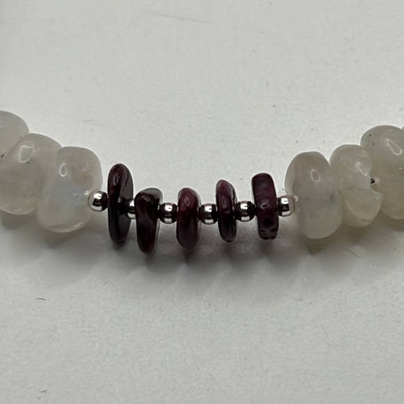 PURPLE SPINY OYSTER, MOONSTONE, AND STERLING SILVER BRACELET - Picture 4 of 14
